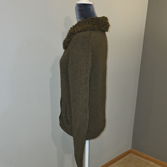 GAP Dark Olive Wool Military Style Sweater With Boucle Collar - Size Medium - Picture 3 of 6